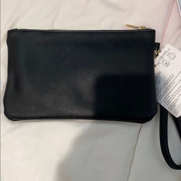 Black leather charging wristlet (iphone & android) - Picture 2 of 3